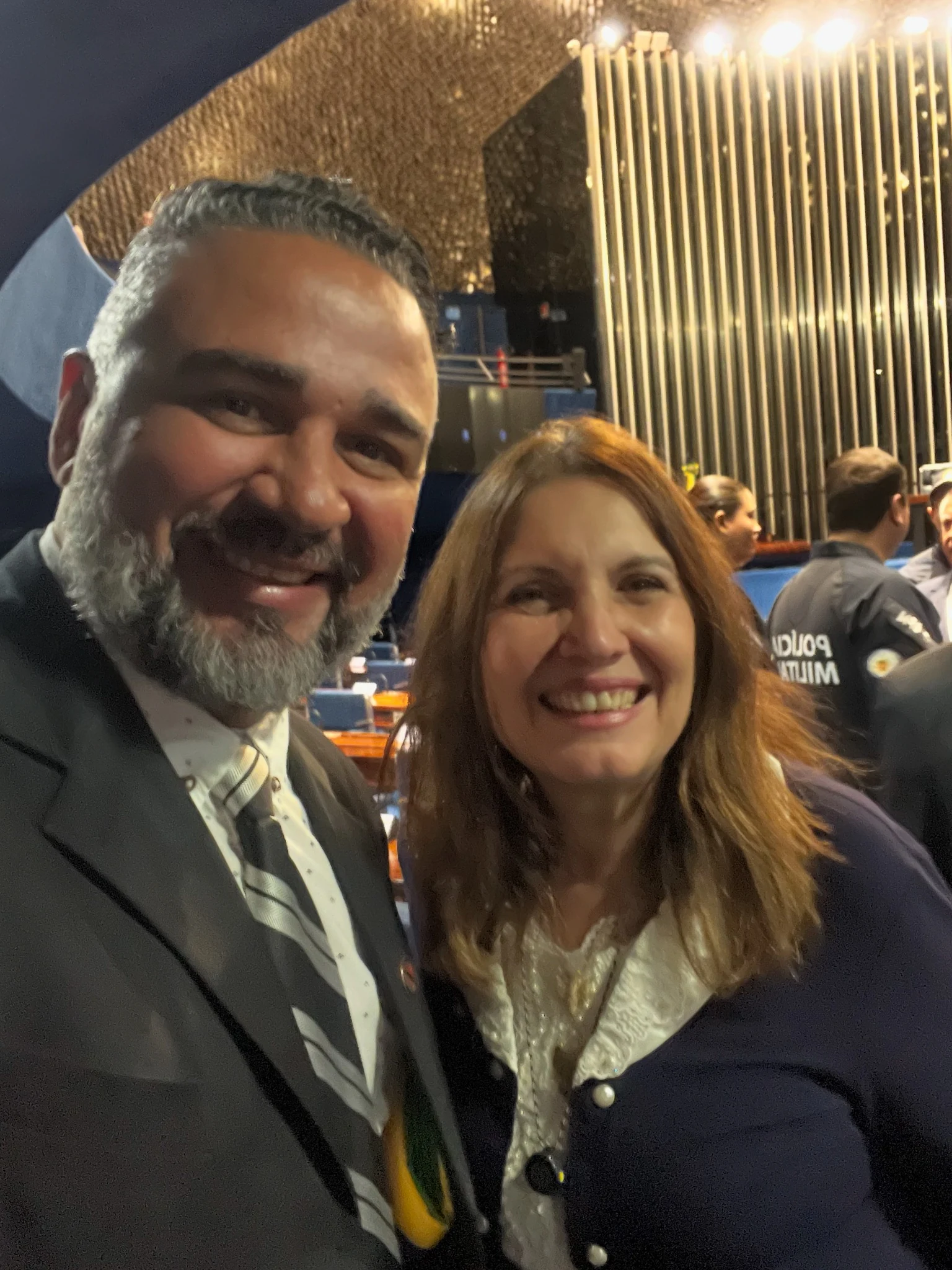 Pastor Capelão Jorge ao lado da deputada Bia Kicis